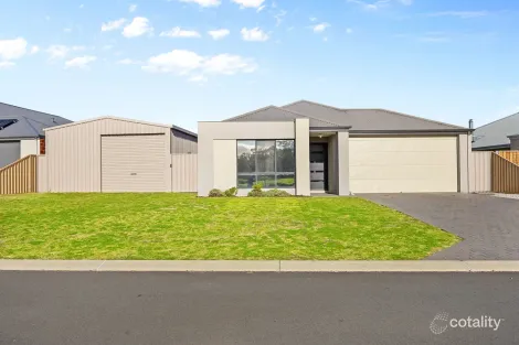 Property photo of 55 Hazelgrove Crescent Millbridge WA 6232