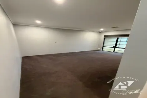 Property photo of 9 Savory Crescent Yalyalup WA 6280