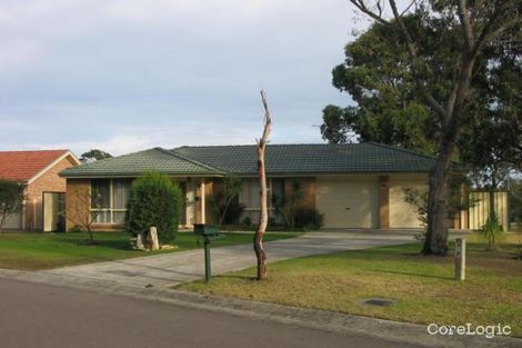 Property photo of 3 Renee Close Lake Haven NSW 2263