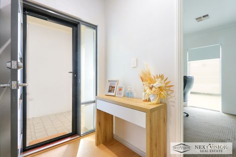 Property photo of 9 Geikie Glade Wandi WA 6167