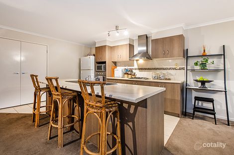 Property photo of 7 Reynard Place Cranbourne East VIC 3977