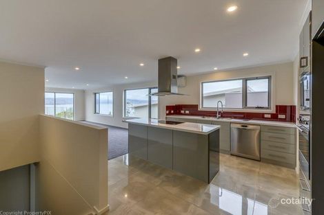 Property photo of 575 Oceana Drive Howrah TAS 7018