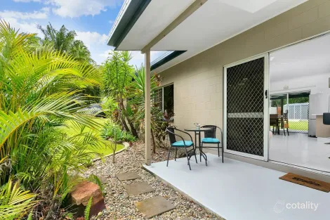 5 Fraser Cl, Kanimbla, QLD 4870