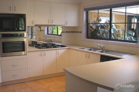 Property photo of 11 Silkhorn Crescent Mount Martha VIC 3934
