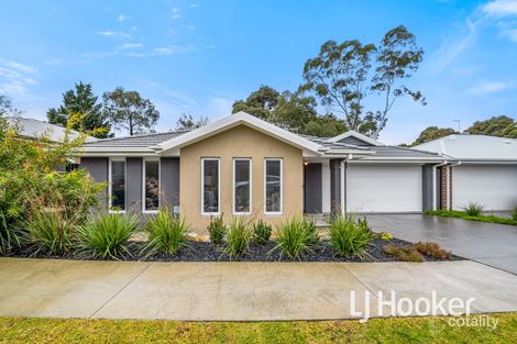 Property photo of 13 Addison Close Officer VIC 3809