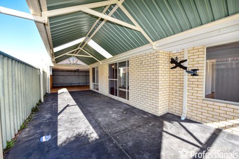Property photo of 17 Cologne Gardens Port Kennedy WA 6172
