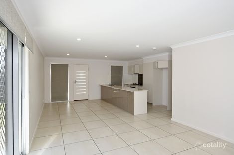 Property photo of 4/57 Toolooa Street South Gladstone QLD 4680