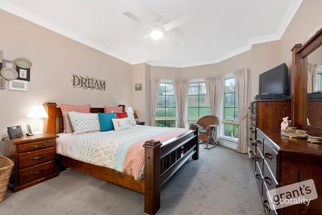 Property photo of 8 Glamis Rise Beaconsfield VIC 3807