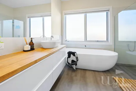 Property photo of 13 Sefton Grange Mount Martha VIC 3934