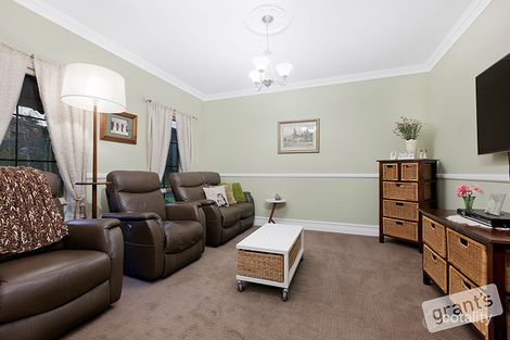 Property photo of 8 Glamis Rise Beaconsfield VIC 3807