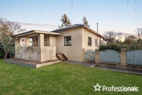 Property photo of 194 Durham Street Bathurst NSW 2795