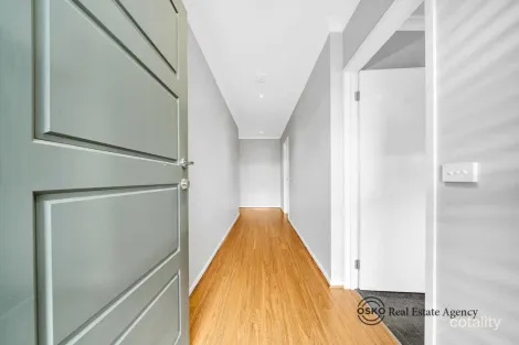 Property photo of 19 Windmill Way Point Cook VIC 3030