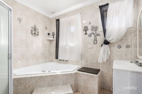 Property photo of 88 Beatus Street Unanderra NSW 2526