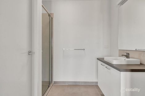 Property photo of 3 Yallaroo Chase Werribee VIC 3030