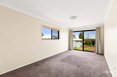 Property photo of 13 Traminer Drive Wilsonton Heights QLD 4350