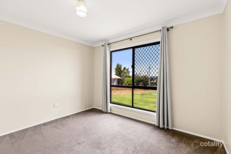 Property photo of 13 Traminer Drive Wilsonton Heights QLD 4350