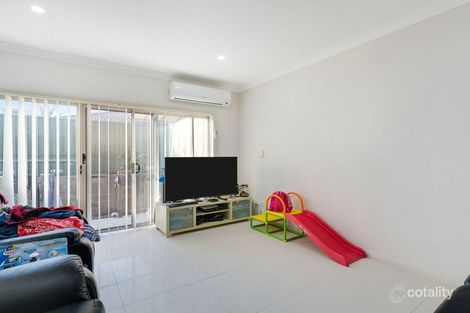 Property photo of 7/17 Carinya Road Girraween NSW 2145