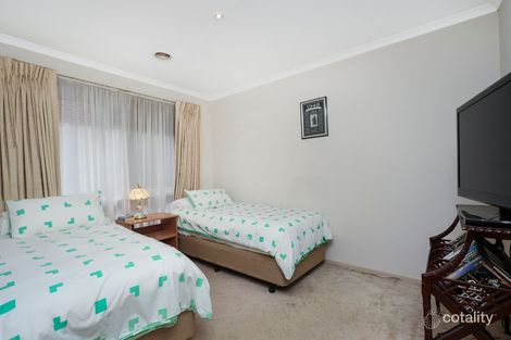 Property photo of 10 Lockhart Avenue Attwood VIC 3049