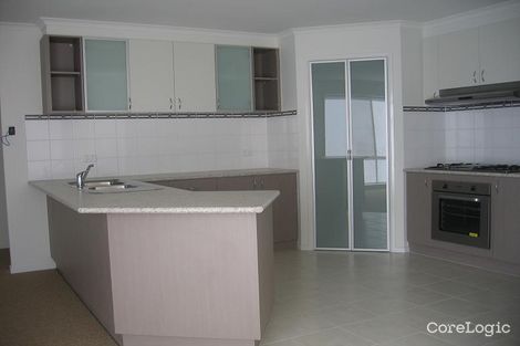 Property photo of 12 Fuchsia Crescent Point Cook VIC 3030