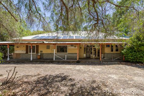 Property photo of 30 Edward Road Lesmurdie WA 6076