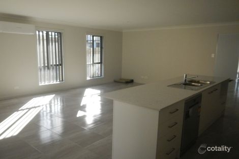 Property photo of 43 Harrop Parade Thornton NSW 2322