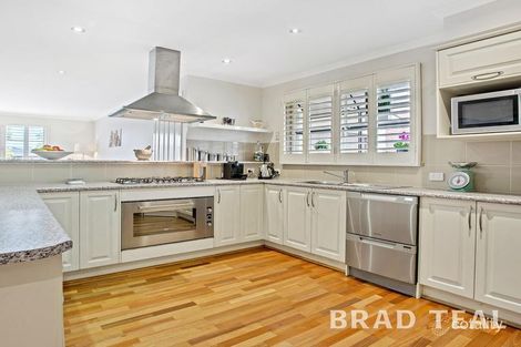 Property photo of 2A Mallacoota Court Taylors Lakes VIC 3038