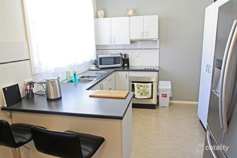 Property photo of 1 Peter Street Rutherford NSW 2320