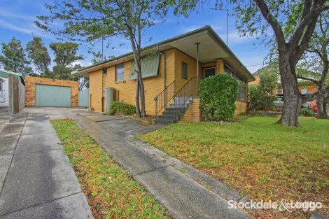 18 Howard Ave, Churchill, VIC 3842