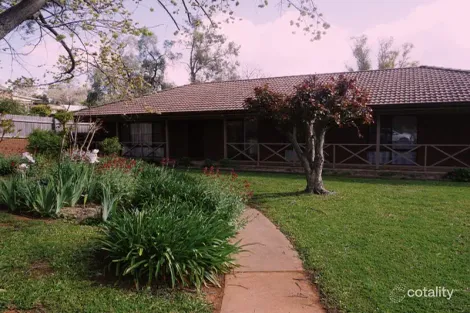 102 Belmore St, Gulgong, NSW 2852