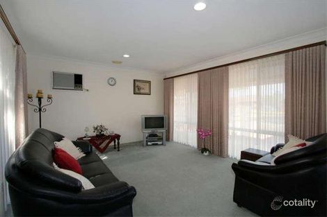 Property photo of 11 Wildoer Drive Aspendale Gardens VIC 3195