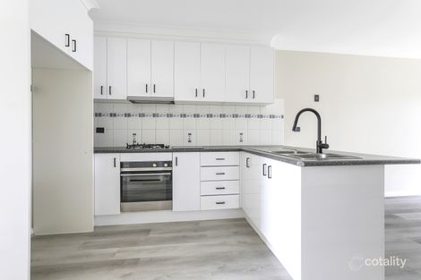 Property photo of 1/151 Hinrichsen Drive Hallam VIC 3803