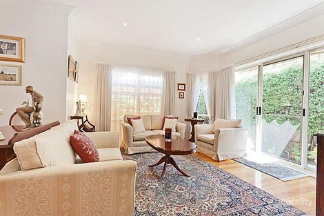 Property photo of 2/352 Stephensons Road Mount Waverley VIC 3149