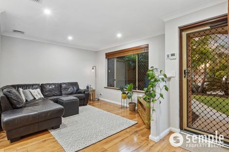 Property photo of 11 Larkspur Cross Yangebup WA 6164
