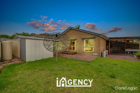 Property photo of 8 Simmonds Place Endeavour Hills VIC 3802