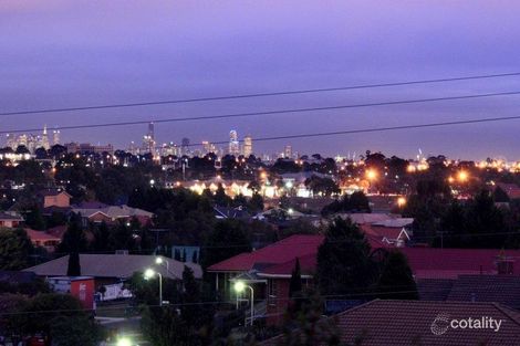 Property photo of 5 Sienna Court Roxburgh Park VIC 3064