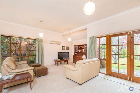 Property photo of 5 Hovell Street Griffith ACT 2603