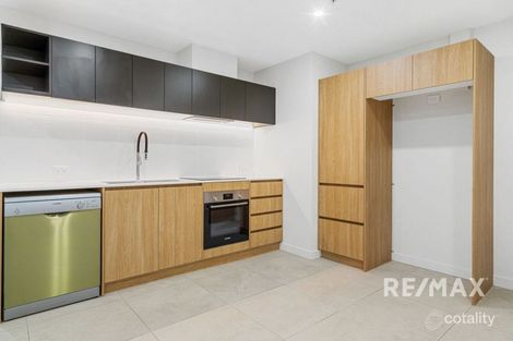 406/21-25 Carl St, Woolloongabba, QLD 4102