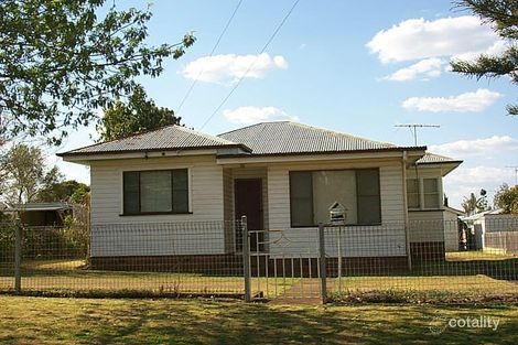 7 Butt St, Harristown, QLD 4350