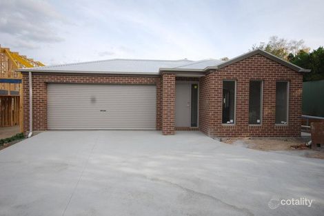 2/415b Ligar St, Soldiers Hill, VIC 3350