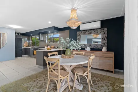 Property photo of 30 Saleng Crescent Warana QLD 4575