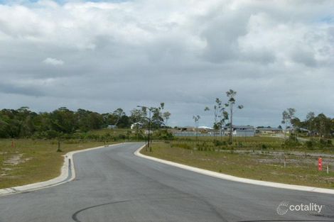Property photo of 31-35 Mecklem Court Ningi QLD 4511