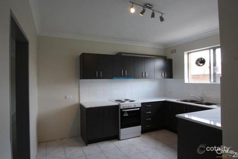 Property photo of 2/13 Myall Street Cabramatta NSW 2166