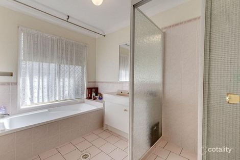 Property photo of 26 Maclean Drive Boronia Heights QLD 4124