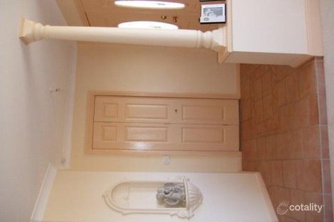 Property photo of 26 Quinlan Run Orange NSW 2800