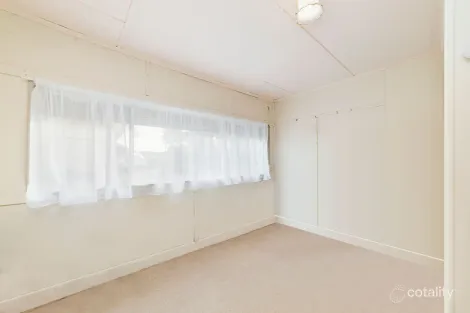 Property photo of 70 Mill Street Mortlake VIC 3272