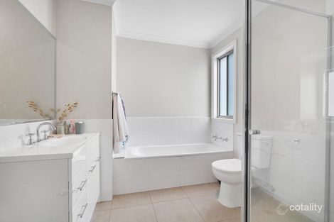 Property photo of 2/22 Bateman Street Wantirna VIC 3152