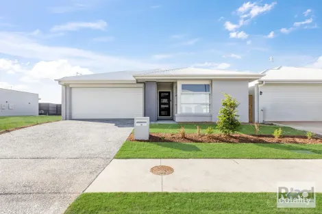 36 Snowy Cres, Nirimba, QLD 4551