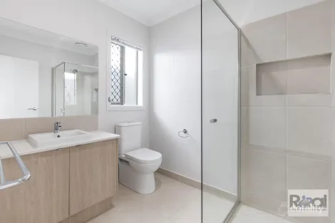 Property photo of 36 Snowy Crescent Nirimba QLD 4551