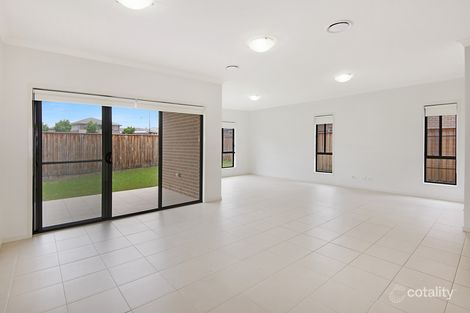 Property photo of 3 Burringoa Crescent Colebee NSW 2761
