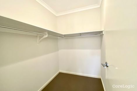 Property photo of 16 Conway Cross Derrimut VIC 3026